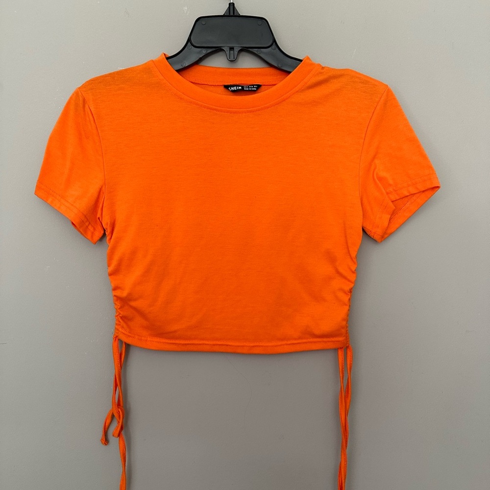 Women’s Orange Crop Top